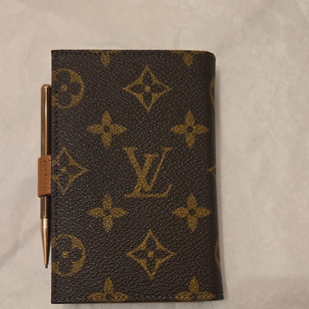 Louis Vuitton Vintage Monogram Agenda/ Address Book with Gold Pencil From 1970's - Picture 5 of 8